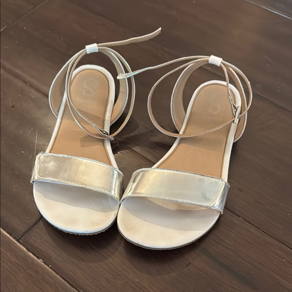 Elegant Silver Women's Sandals